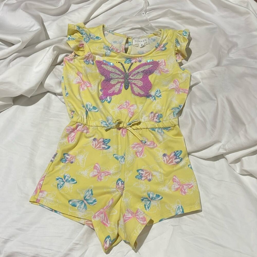 Btween 6x yellow floral romper butterfly sequined detail on chest euc very soft
